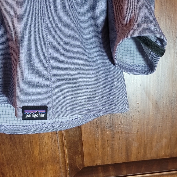 Patagonia Half Zip Midweight Capilene Baselayer - Picture 2 of 5